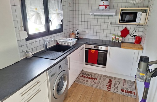 Tremblay-en-France Apartment | Logement Entier f3