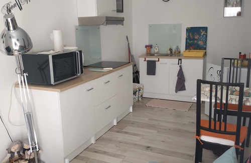 Savigne-lʼEveque Bed & Breakfast | Logement Entier Près Circuit 24 h et Pôle Européen du Cheval