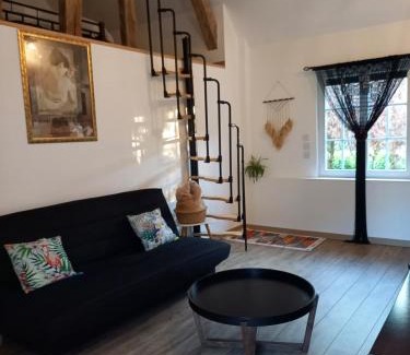 Tour-en-Sologne House | logement indépendant