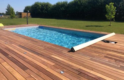 Les Iffs Apartment | Logement neuf avec jardin privé 4 couchages Option piscine