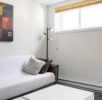Lafleche Apartment | Logement neuf, spacieux