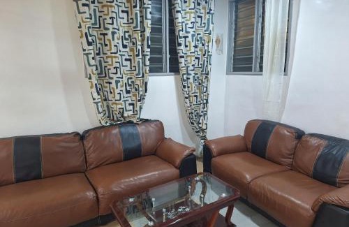 Tchaourou House | Logement solidaire dans un bel appartement à Fidjrossè Plage