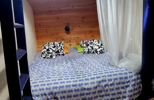 Labastide-d'Anjou Boat Rental | Logement SUR Peniche