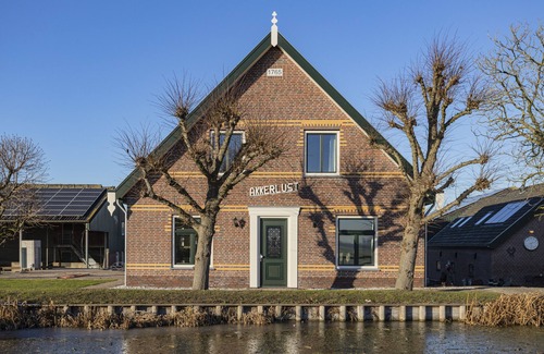 Leidschendam Apartment | Logies 7: Spacious 2-person apartment.