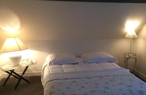 Saint-Branchs Bed & Breakfast | Logis de la Paqueraie