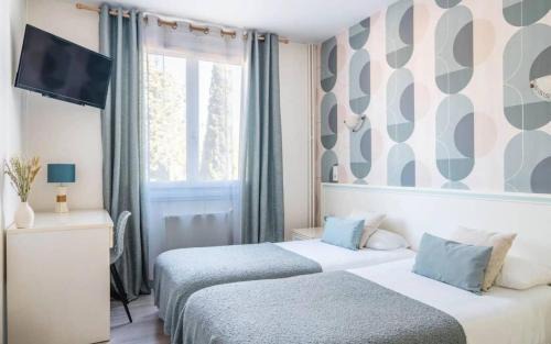 Confolens Hotel | Logis Hôtel Emeraude