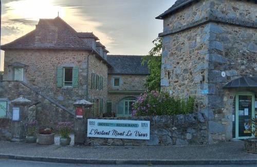 Saint-Andre-de-Najac Hotel | Logis hôtel l'instant Mont le Viaur