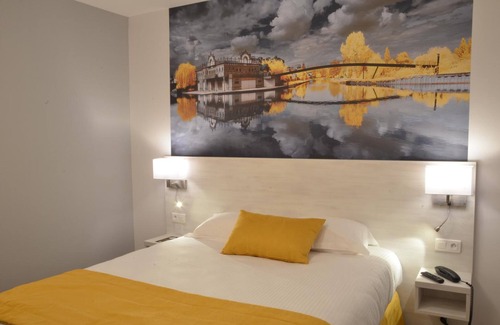 Amiens Hotel | Logis Hôtel - La Chambre d'Amiens