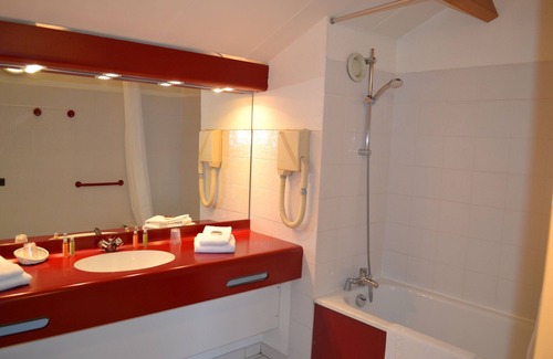 Gradignan Hotel | Logis hôtel Noemys Gradignan