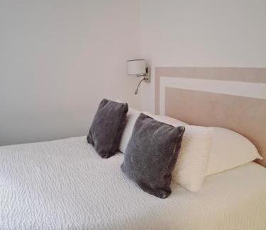 Treignac Hotel | Logis Hôtel Restaurant La Brasserie