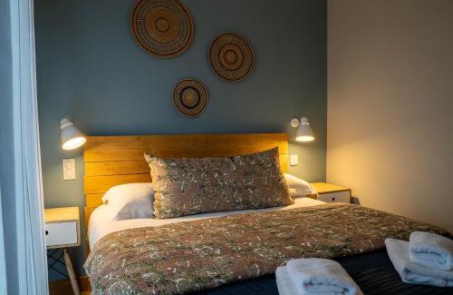 Rocamadour Hotel | Logis Hôtels - Le Belvédère - Hôtel 2 étoiles et Restaurant