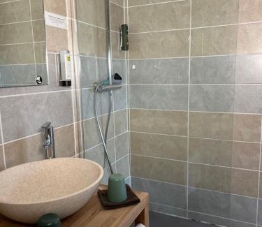 Rosoy Hotel | LOGIS HOTEL - Auberge de l'Hélix