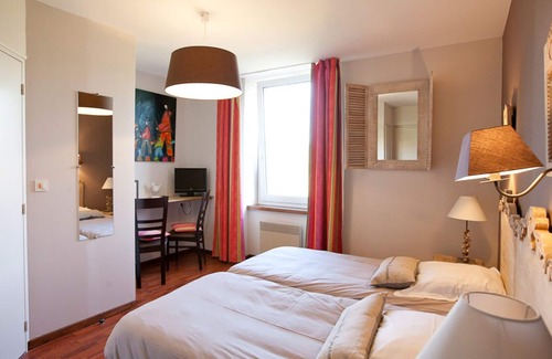 Erquy Hotel | Logis Hotel Beausejour