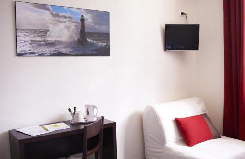 Talensac-Pont Morand Hotel | Logis Hotel Chateaubriand