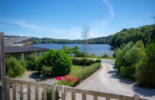 Neuvic Hotel | Logis Hotel du Lac