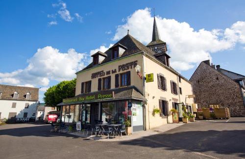 Saint-Sauves-d'Auvergne Hotel | Logis Hotel De La Poste