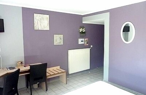 Oraison Hotel | LOGIS La Grande Bastide