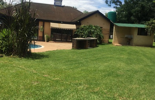 Harare House | Logo House Accomodations is a guest house