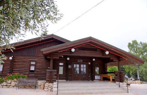 Yad HaShmona Hotel | Logos hotel in Yad Hashmona