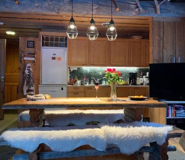 Lampivaara House | Logwood Chalet