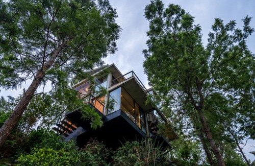 Coonoor Villa | LohonoStays Villa Amani 8A