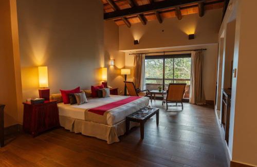 Puerto Iguazu Hotel | Loi Suites Iguazu Hotel
