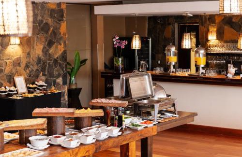 Puerto Iguazu Hotel | Loi Suites Iguazu Hotel