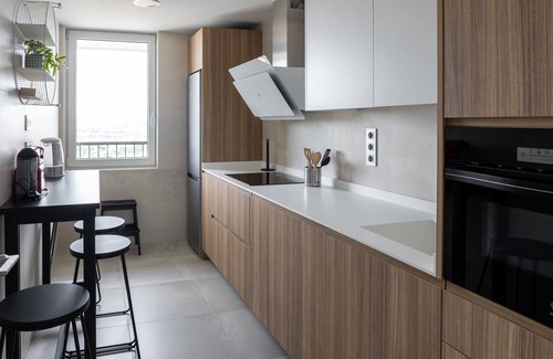 Delicias Apartment | LOIRA TORRE 2: Luxury next to the Delicias Station