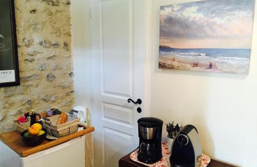 Rochecorbon House | Loire Valley Medieval Getaway