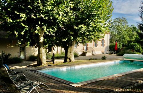 Cuisery Apartment | Loisy - Lovely Holiday House with Swimming Pool