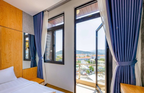 Phuoc Long House | Loka hotel - Triple room