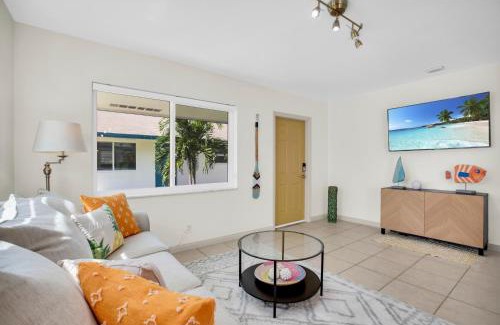 River Oaks House | LoKal Rental Tropical Florida destination