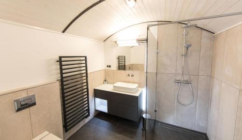 Stadtlohn Apartment | LokoMotel-Waggon, Luxus Appartment im Eisenbahnwaggon