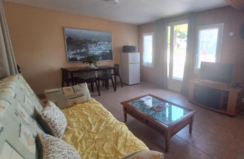 Saint-Martial-d'Albarede Apartment | Lola