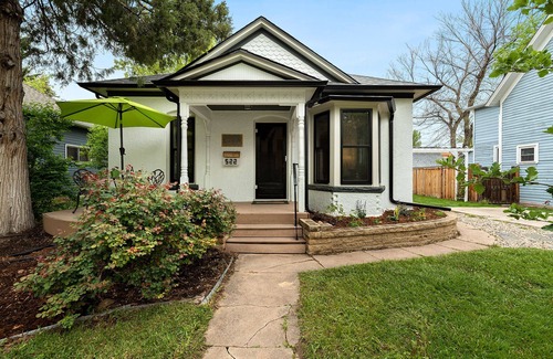 Old Town West House | Lola House! Cozy Comfort, Prime Old Town Location