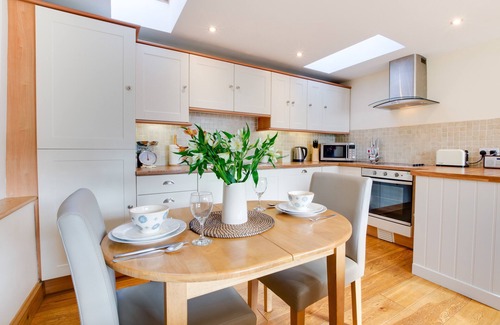 Foxley House | Lollipop Cottage - One Bedroom House, Sleeps 2