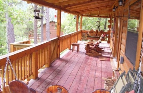 Cloudcroft Cabin | Lollygaggin' Lodge