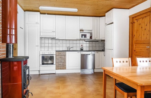 Utsjoki House | Lomahuoneisto B by Interhome