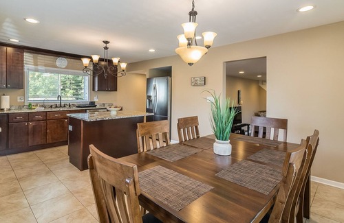 Lombard House | Lombard Rental