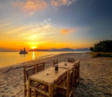 Sekotong Barat Resort | Lombok Sunrise