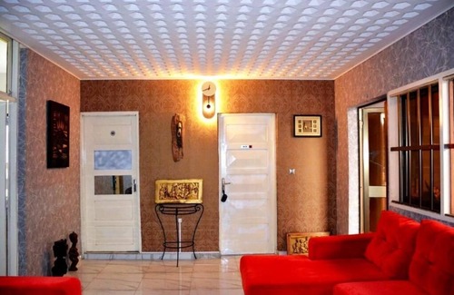 Lome Apartment | Lome Bamboo Lodge