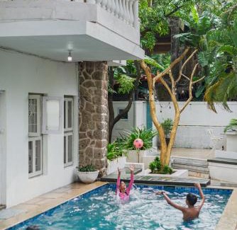 Lonavala Villa | Lonavala Francis Villa Exclusive 4-Bedroom Family Retreat with Pool