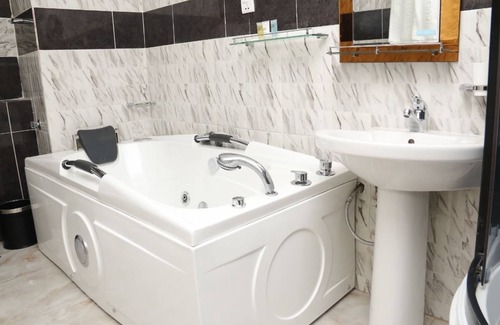 Port Harcourt Hotel | Londa Hotel