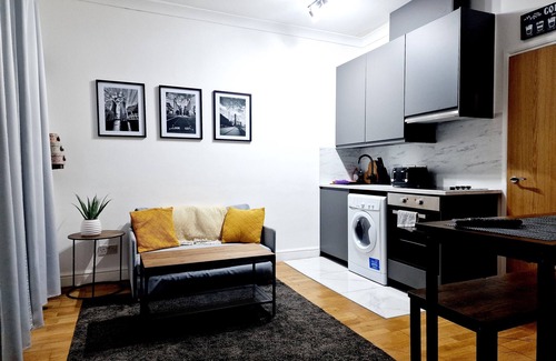 Limehouse Apartment | London Apartment E14