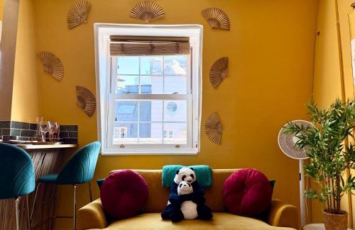 Chinatown Apartment | London Chinatown Apartments