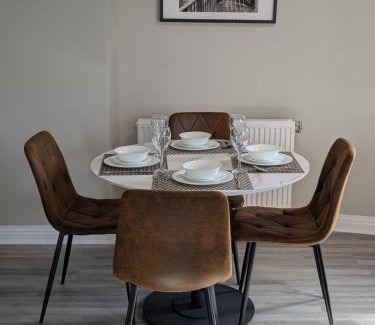 Yiewsley Apartment | London Heathrow Apartment - West Drayton