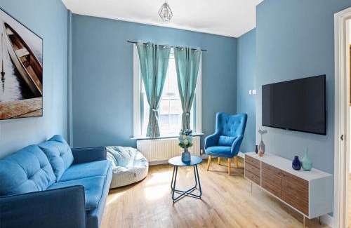 St. Helen's House | London Home North Kensington