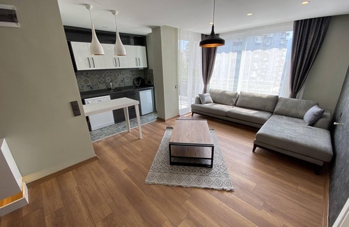 Konyaalti Apartment | London Otel