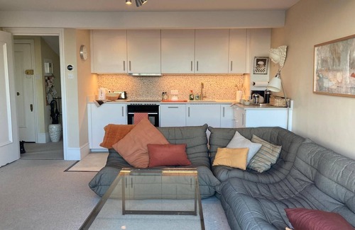 Camden Condo | London Skyline Apartment - Fabulous Views!