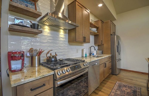 Red Lodge Apartment | Lone Elk Retreat Red Lodge